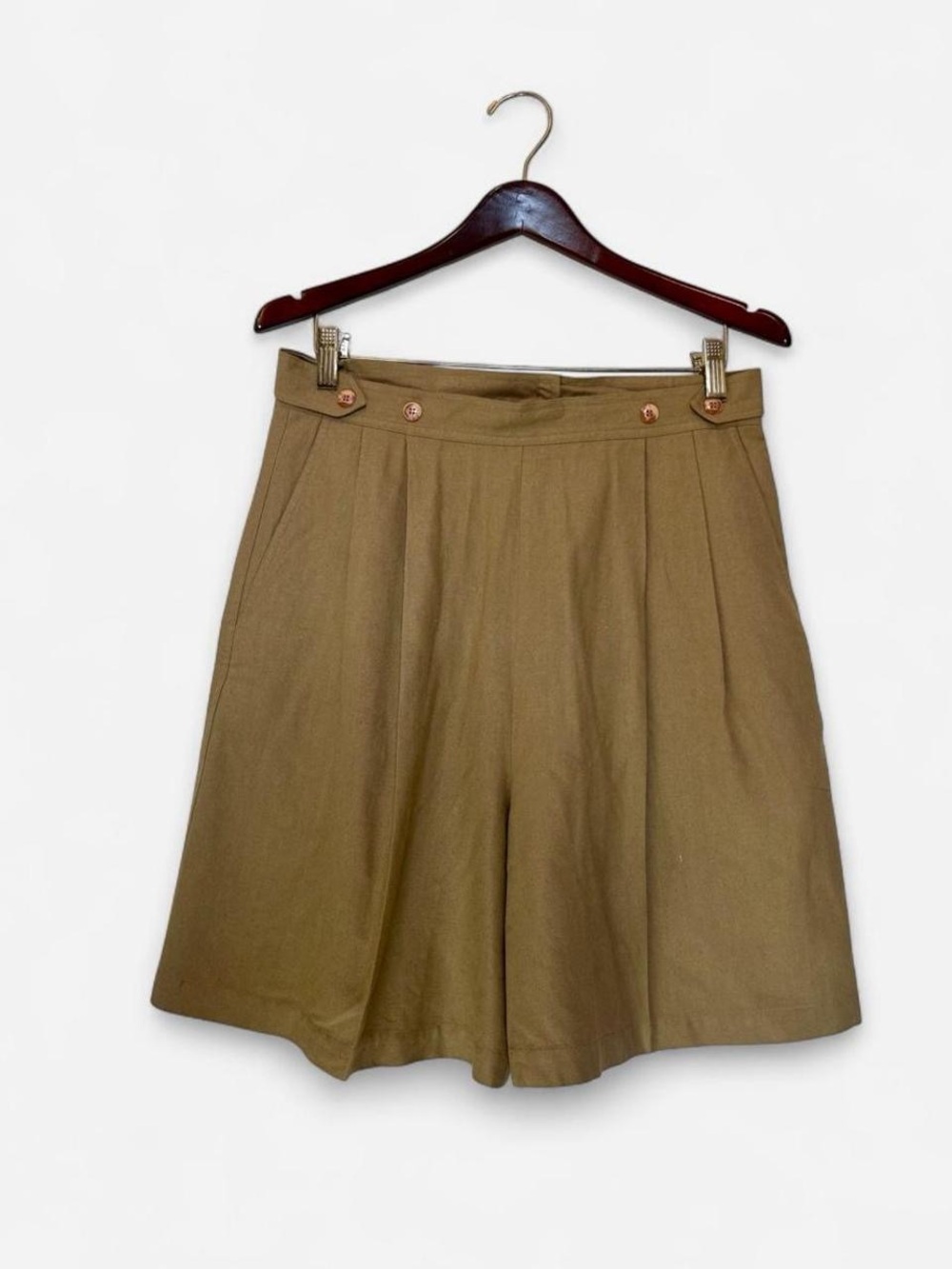 Vintage 100% Silk Carol Horn High-Waist Pleated Women’s Tan Shorts